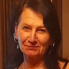 I've been wondering about how the drama will show Cromwell's end. Hilary  Mantel's description of it is so eloquent but I don't know how it could be  transferred to the screen. I