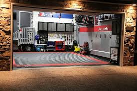 Desain lampu garasi halo selamat pagi teman rumahklik.com, banyak sekali ide mengenai rumah dan semua desainnya. Tips Memilih Lampu Outdoor Vintage Lawas