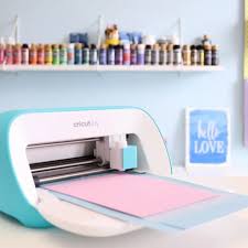 Its relatively inexpensive, lightweight, and super easy to ship, and most importantly, there are so many things you can make. 5 Ways To Make Money With Cricut Creative Ramblings