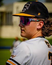 Cody Boshell's Instagram, Twitter & Facebook