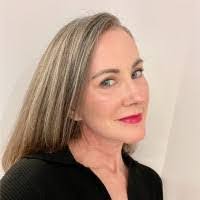 Joan Mull's Instagram, Twitter & Facebook