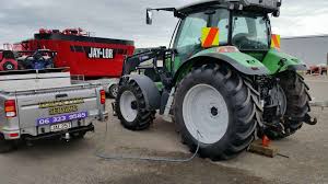 Road service & mobile truck, trailer, reefer & tire repair. Tyre Repair Service Manawatu Emergency Tyre Repair