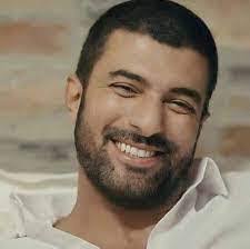 Berta Guardado's Instagram, Twitter & Facebook