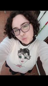 New here and ready to make genuine connections 💫 Let's see where this...