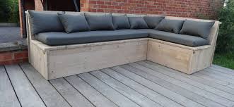 Pure Wood Design Eckbank Aus Bauholz Mit Kissen Bauen Mit Holz Eckbank Garten Eckbank