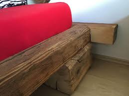 Also machte ich mich am vergangenen wochenende ans werk. Unsere Baustoffe In Aktion Bett Und Regal Aus Fichtebalken