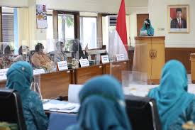 Justifikasi halangan, potensi tapak dan arah pembangunan kawasan sekitar memperlihatkan bagaimana tapak cadangan ini mempunyai halangan fizikal atau sosial serta mempunyai potensi yang tinggi. Arumi Ajak Pkk Desa Kelurahan Ikut Bina Kesejahteraan Masyarakat Kanalsatu Com