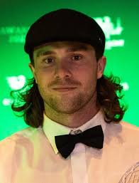 Mack Hansen & Catherine Martin named 2021/22 Connacht Players of the Year