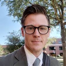 Book Review: Deep Reading by Rachel Griffis, Rachel De Smith Roberts, and  Julie Ooms