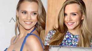 Agnieszka kaczorowska (28 l.) zabrała głos w sprawie upubliczniania wizerunku nagich dzieci w internecie. Agnieszka Kaczorowska W Sukience Z Sieciowki Jest Piekna I Tania