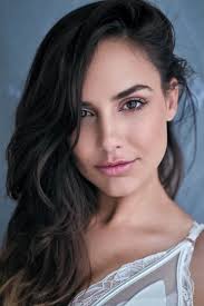 Sarah stuns fans with breathtaking new photos that are turning heads online  😍🔥 You won't believe the reactions! Check the first comment for the full  post 👇