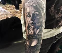 By dubuddha september 21, 2015. Daenerys Targaryen Tattoo By Steve Butcher Post 15367 Daenerys Targaryen Ta Dekorationly Com Daenerys Targaryen Tattoo Steve Butcher Tattoo Targaryen Tattoo
