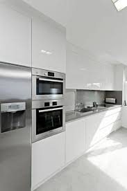 Inicio > decoración interior > cocinas blancas: 1001 Ideas De Decorar Vuestra Cocina Blanca Y Gris Cocinas Blancas Modernas Cocinas De Casa Diseno Cocinas Modernas