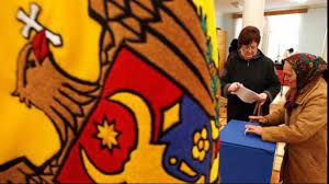 În alegerile generale (sau parlamentare) sunt aleși cei 101 membrii ai parlamentului. Moldovan Parliamentary Elections Between Oligarchs Money And Fresh Politicians Hopes Who Governs Europe