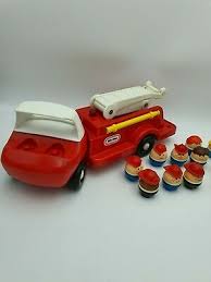 Les toddle tots sont des petites figurines appartenant à andy. Toy Story Little Tikes Fire Truck Movie Replica Ebay