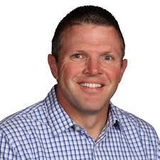 David Grund's Instagram, Twitter & Facebook