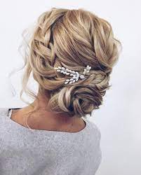 Frisur hochzeitsgast eingeladen frisuren für. Make Up Frisuren Fur Hochzeiten Gast Die 60 Schonsten Braut Frisuren Fr Braut Fris Ausgefallene Frisuren Frisur Braut Frisur Hochgesteckt