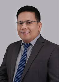 FEATURED FACULTY/ALUMNI...