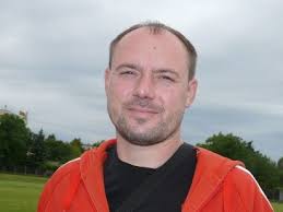 Odpowiada Andrzej Płatek