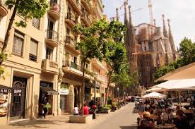 Sagrada de familia zum kleinen preis bestellen. Gaudi Sagrada Familia Barcelona Harga Terbaru 2021