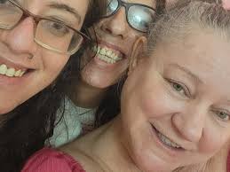 Fundraiser for Lauren Bersek by Jacqueline Luster : Help a Family Overcome  Financial Crisis