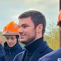 400+ "Terry De" profiles