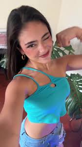 Si me gusta me pongo pa eso 🦋 @Bad Bunny #fyp #foryou #foryoupage #viral  #paratiiiiiiiiiiiiiiiiiiiiiiiiiiiiiii