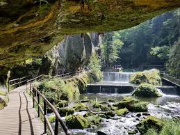 Naturwunder schweiz von willy zeller und eine große auswahl ähnlicher bücher, kunst und sammlerstücke erhältlich auf zvab.com. Die 20 Schonsten Wanderungen In Tschechien Komoot