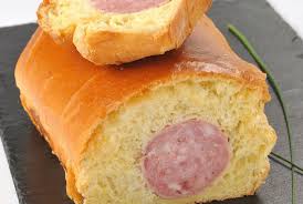 Le Saucisson Brioche Recette Bobosse Recette En 2020 Saucisson Brioche Recettes De Cuisine Recette Sympa