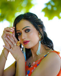 Sowmya Rao's Instagram, Twitter & Facebook