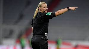 Juni findet zum ersten mal das frauenfinanzfestival statt. Ex Schiedsrichterin Steinhaus Webb Uber Frauen Im Profi Bereich Den Dfb Und Die Initiative Fussball Kann Mehr Sportbuzzer De