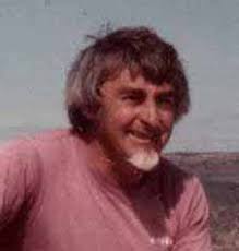 LEGENDARY SURFERS: April 2019