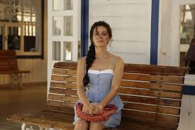 Femeie in infruntarea destinului episodul 241 si 242 online gratis subtitrat in romana. Sezonul 2 Femeie In Infruntarea Destinului Incepe AstÄƒzi La Happy Channel Antena 1