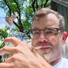 Anna Kaminski's Instagram, Twitter & Facebook