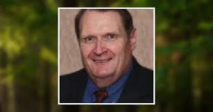 Francis Beasley's Instagram, Twitter & Facebook