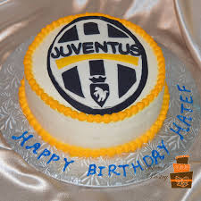 We love the new juventus logo and here's why it's so important. Cakes Cakes And Cakes