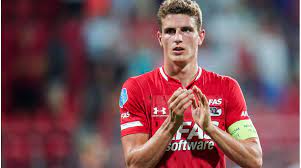 © anp he celebrated his goals by singing along to the goaltune in the kuip, already his favorite song.,,the times i had played here, i had only lost. Spartak Moskau Holt Alkmaar Kapitan Til Zweitteuerster Sommertransfer In Russland Transfermarkt