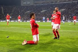 Porto and benfica battle it out in a primeira liga grudge match under the lights this evening. Liga Nos Fc Porto X Benfica Soccerzz Com