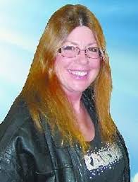 Carolyn Suess's Instagram, Twitter & Facebook