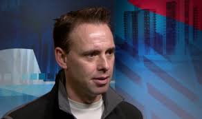 Saskatoon city councillor happy to see bridge lights go