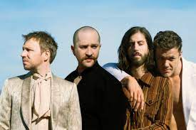 Imagine dragons is an american pop rock band from las vegas, nevada, consisting of lead singer dan reynolds, lead guitarist wayne sermon, bassist ben mckee, and drummer daniel platzman. U6vxmy7xkc7sgm
