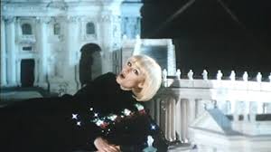 La icónica cantante raffaella carrà murió a los 78 años. 4yymvgsicilfmm