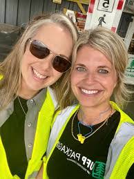 Joey Haley's Instagram, Twitter & Facebook