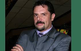 Hèctor parra i esteve is a spanish composer. 2qptr Lnydspum