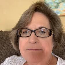 Is the dog jumping stunt still happening in Door County, Wisconsin?