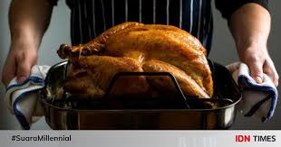 Ayam petelur bisa memanen telur kurang lebih 3 hari. 5 Tips Memasak Daging Ayam Kalkun Agar Lembut Dan Juicy Anti Alot