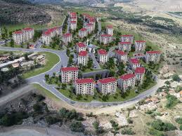 Ankara altındağ'da bir parkta çıkan kavgada bıçaklanan iki kişiden 18 yaşındaki emirhan yalçın'ın yaşamını yitirmesi ile önceki akşam başlayan olaylar, dün akşam. Cinderesi Altin Sehir Oldu Ankara Haberleri
