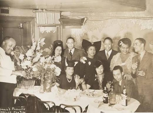 Smalls Paradise (or Small's Paradise or Smalls' Paradise) was an extremely  popular nightclub during the Harlem Renaissance located in the basement of  2294 7th Avenue (Adam Clayton Powell Blvd) at the corner