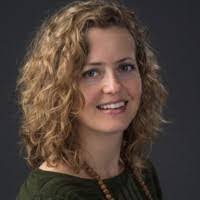 Laurie Norval's Instagram, Twitter & Facebook