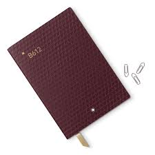 « les serpents boas avalent leur proie tout entière, sans la mâcher. Montblanc Le Petit Prince The Planet Notizbuch 146 Schreibkultur